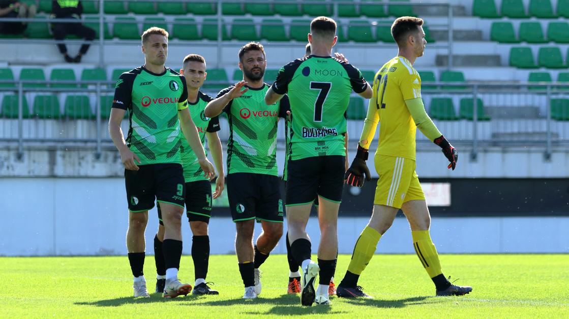 BSC 2324 NBIII 30F BUDAORS GYIRMOT FC GYOR II BORITO
