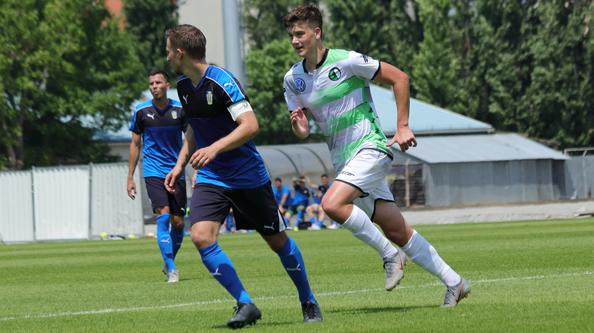 Halácsi Mirkó a nagyok között