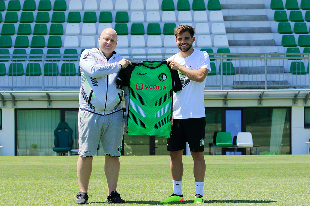 BSC 2526 NBIII SORON TIBOR NYARI IGAZOLAS KICSI