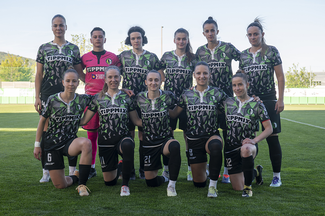 Női foci: pontszerzés a listavezető ellen